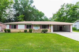 1073 Maria Dr, Jackson, MS 39204