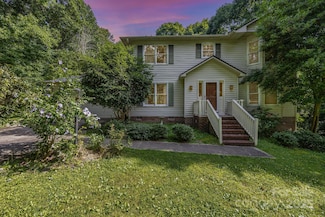 204 S Deerfield Cir, Salisbury, NC 28147