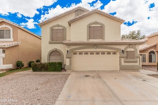 917 N Blackbird Dr, Gilbert, AZ 85234