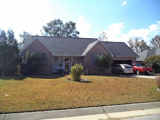 2716 Southern Oaks Dr, Cantonment, FL 32533