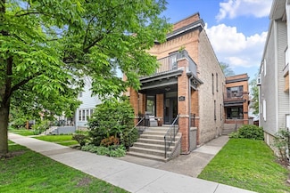 2158 W Giddings St Unit 1, Chicago, IL 60625