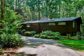 132 Meadow Wood Dr, Holden, MA 01520