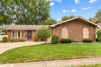 730 Stonewall Dr, Bourbonnais, IL 60914