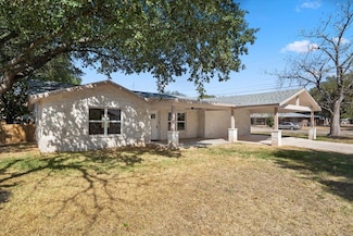 412 Oak St, Bastrop, TX 78602