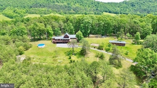 299 Valentine Acres Rd, Clearville, PA 15535
