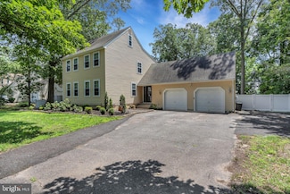 35 Christian Dr, Elmer, NJ 08318