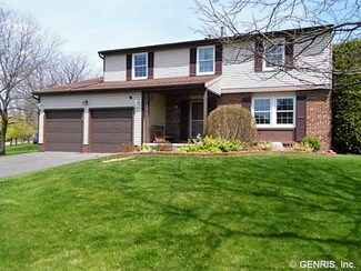 107 Wildherd Dr, Henrietta, NY 14467