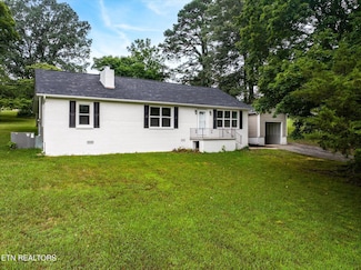 3803 Strong Rd, Mascot, TN 37806