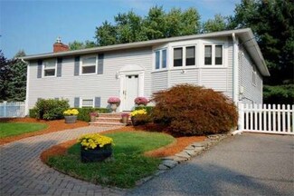 7 Fuller Rd, Middleton, MA 01949