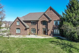 10458 Madison Brooks Dr, Fishers, IN 46040