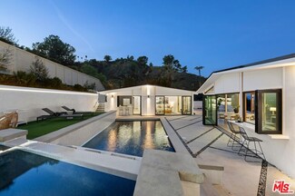 14962 Jadestone Dr, Sherman Oaks, CA 91403