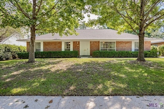 676 College Hill Dr, Baton Rouge, LA 70808