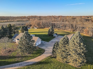 8300 W X Ave, Schoolcraft, MI 49087