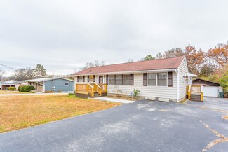 1438 Ely Rd, Hixson, TN 37343