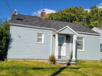 679 E Archwood Ave, Akron, OH 44306