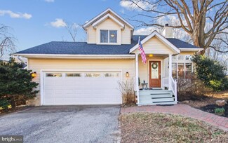 3670 7th Ave, Edgewater, MD 21037