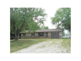 405 W Carolyn St, Orleans, IN 47452