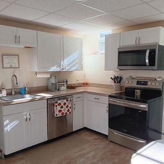 104 S Main St Unit 4, Middleboro, MA 02346