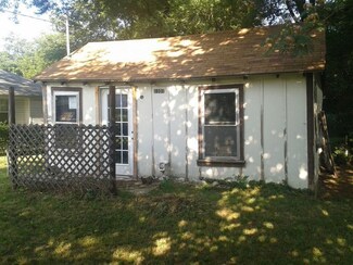 1101 N Clifton Ave, Springfield, MO 65802