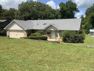 3901 Deerwood Cir, Milton, FL 32571