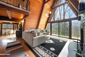 105 Ledge Rock Place, Milford, PA 18337