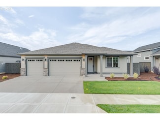 1143 SE 17th Ave, Canby, OR 97013