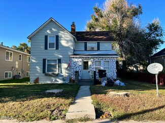 706 W Broadway, Williston, ND 58801