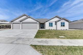 6291 W 28th Ave, Kennewick, WA 99338