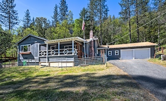 1765 Goose Ranch Rd, Lewiston, CA 96052