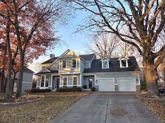 1351 Hunters Ridge, Hugo, MN 55038