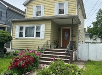 19 Pershing Ave, Elizabeth, NJ 07202