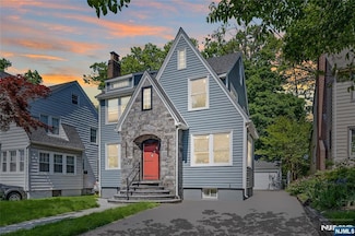 254 Springfield Ave, Rutherford, NJ 07070