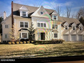 41 Marlpit Place, Middletown, NJ 07748