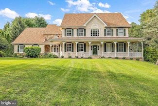 353 Bucktoe Rd, Avondale, PA 19311