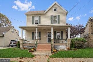 313 W 4th St, Florence, NJ 08518