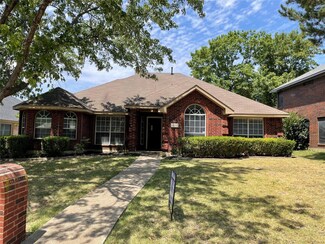 4211 Osborn Rd, Dallas, TX 75227
