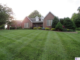 708 Foxfire Rd, Elizabethtown, KY 42701