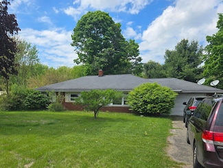 16783 E Augusta Dr, Augusta, MI 49012