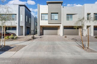 1962 W Desert Hollow Dr, Phoenix, AZ 85085