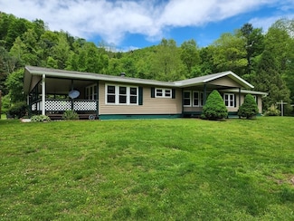 3483 1st Fork Rd, Sinnamahoning, PA 15861