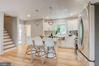 76 Sartori Ave, Mount Ephraim, NJ 08059