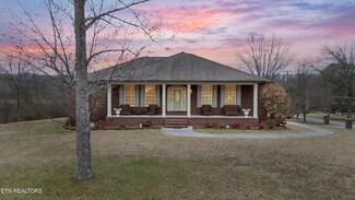 6632 Lambent Ln, Knoxville, TN 37918