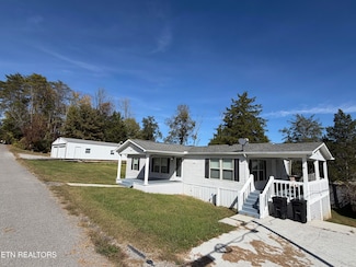179 Moonview Dr, La Follette, TN 37766