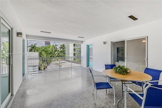 350 Collins Ave Unit 307, Miami Beach, FL 33139
