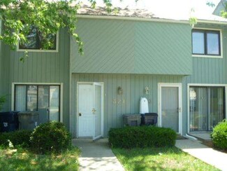 321 S Belmont Ave Unit 1, Elgin, IL 60123