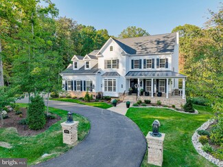 927 Heatherfield Ln, Millersville, MD 21108