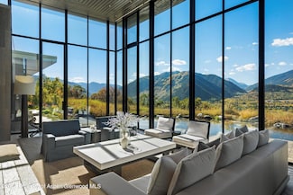 600 Nell Erickson Rd, Aspen, CO 81611