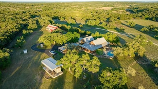 110 Clear Pond Ct, Spring Branch, TX 78070