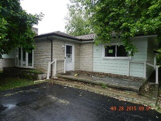 301 N High St, Silver Lake, IN 46982