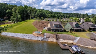 218 Williams Rd, Alexander City, AL 35010